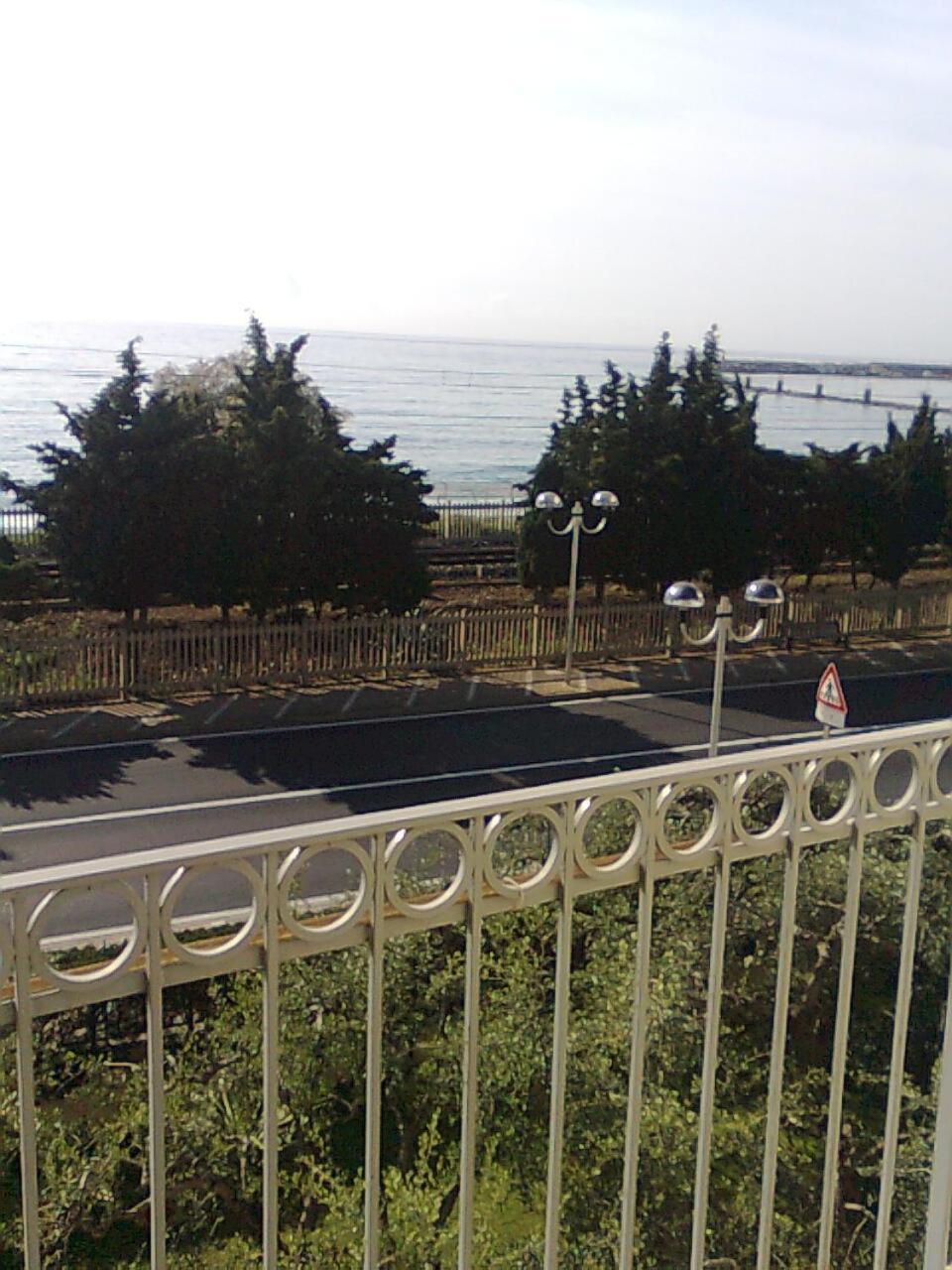 Residence Villa Carmen Fronte Mare A 50 Mt П'єтра-Лігуре Екстер'єр фото