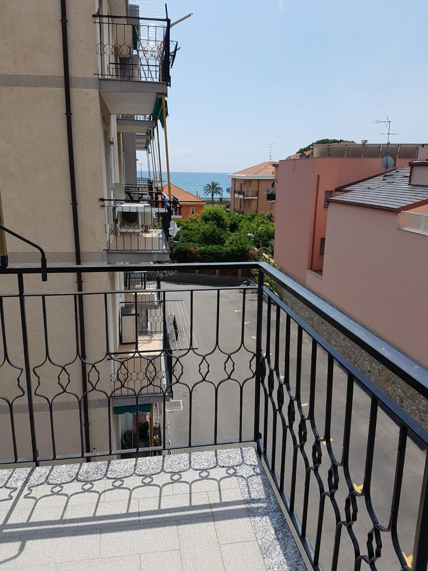 Residence Villa Carmen Fronte Mare A 50 Mt П'єтра-Лігуре Екстер'єр фото